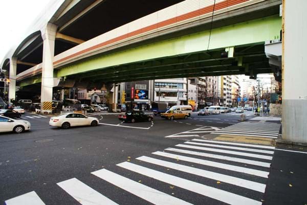 西麻布交差点　Nishiazabu Crossing.jpg